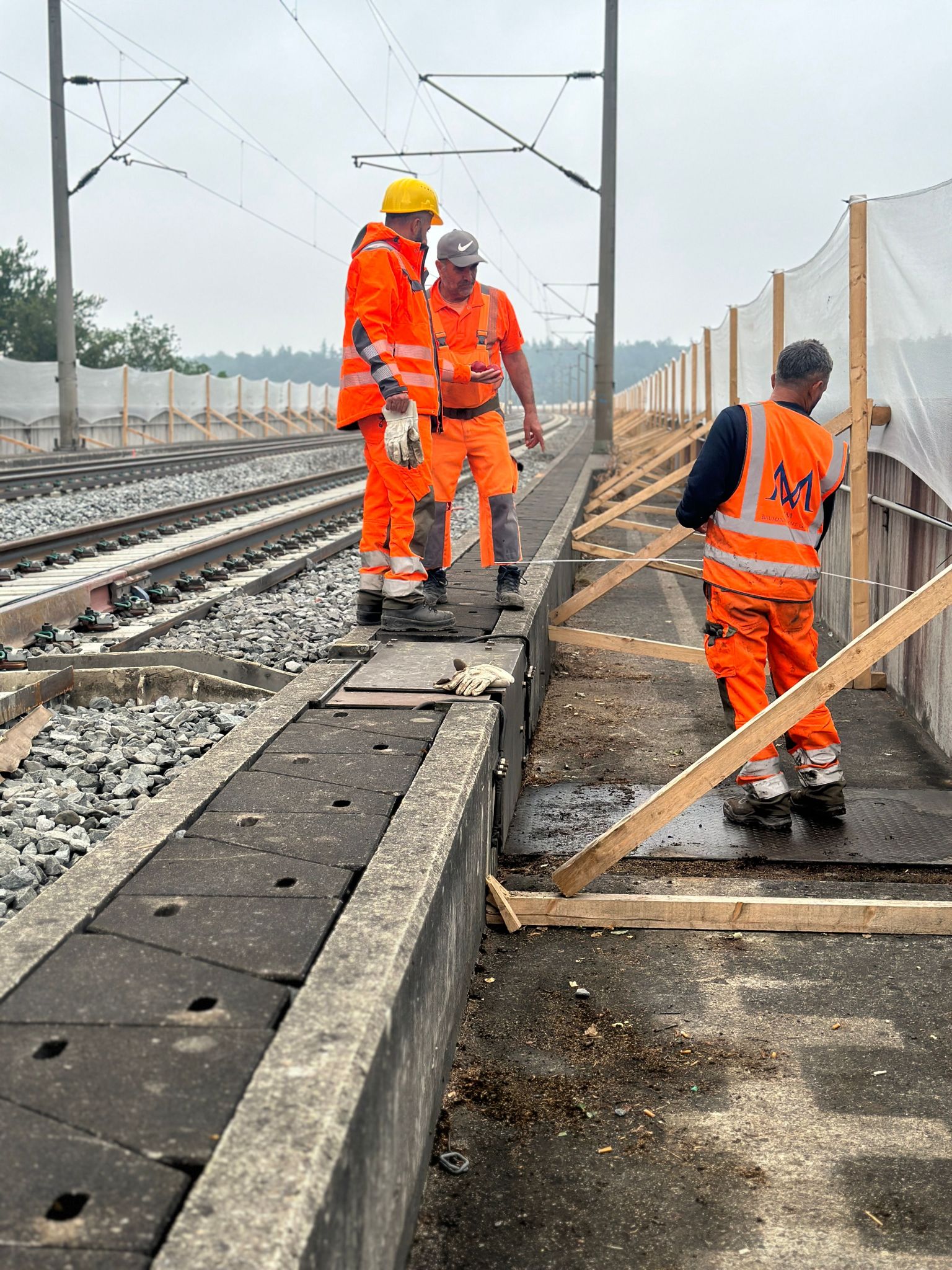 Mitarbeiter auf der Baustelle